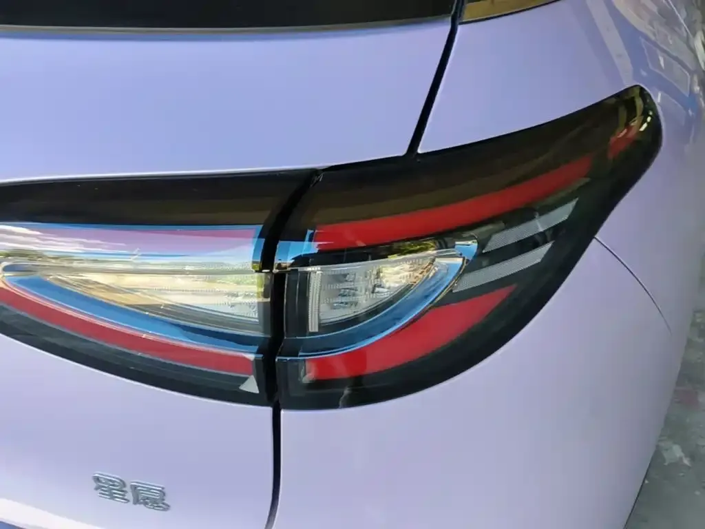 Geely Starburst — фото 2