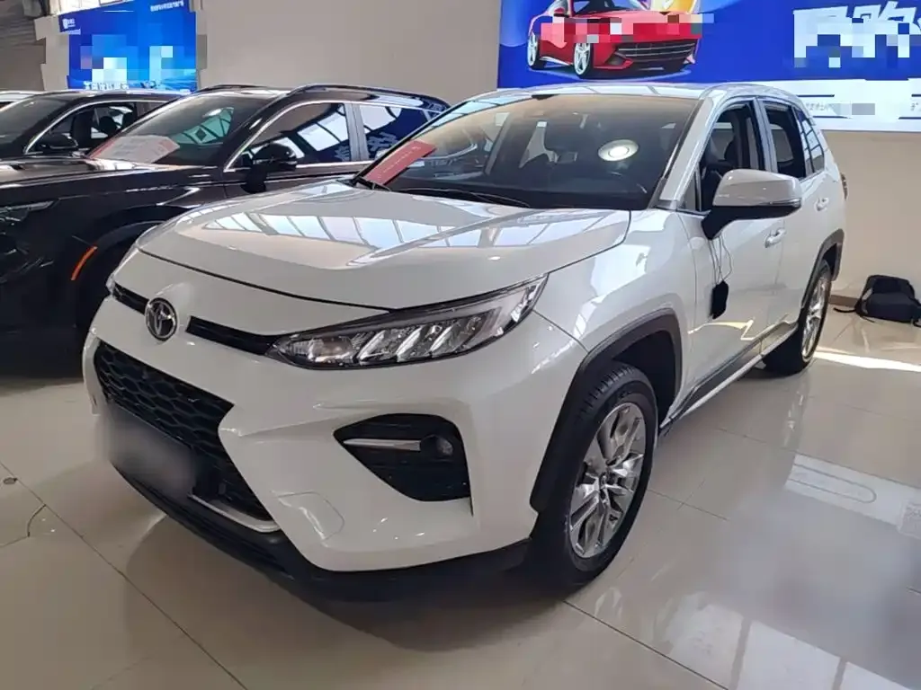 Toyota Wildlander — фото 1