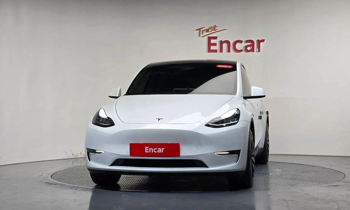 Tesla Model Y — фото 3
