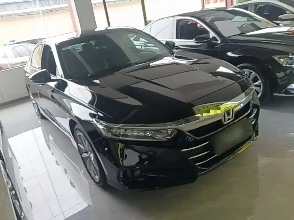 Honda Accord — фото 5