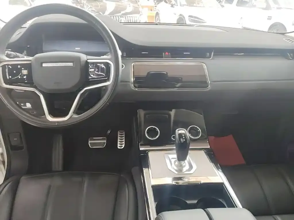 Land Rover Evoque — фото 4