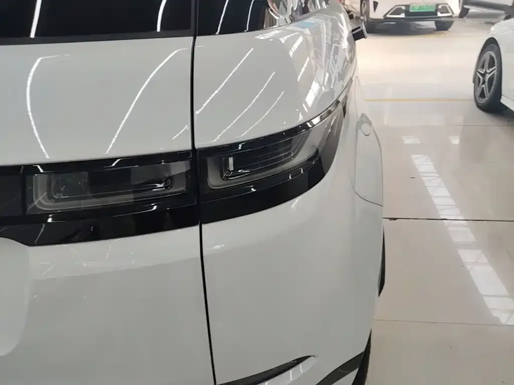 Land Rover Evoque — фото 7