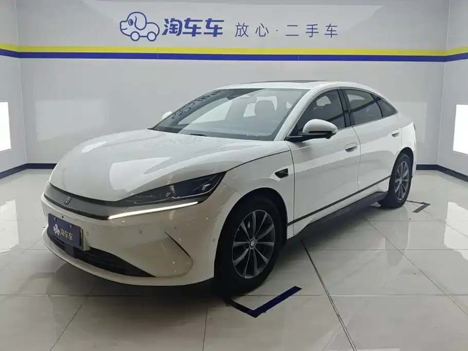 BYD Qin L — фото 1