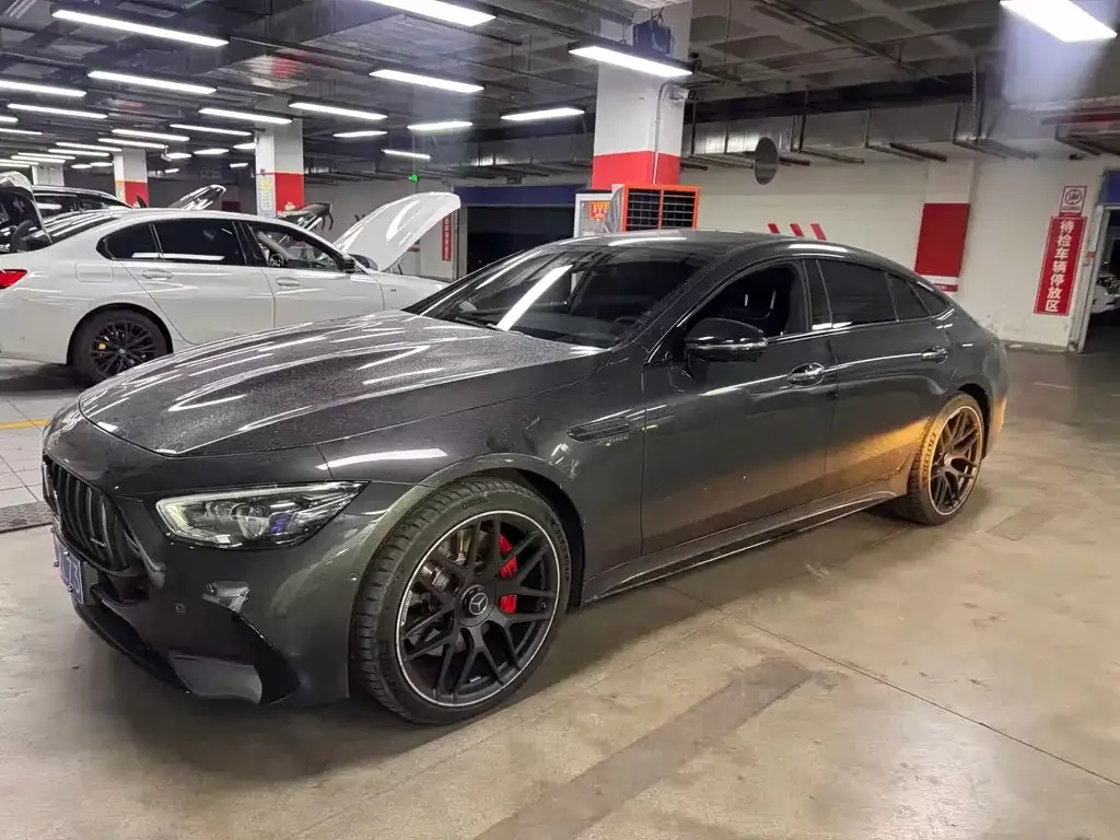 Mercedes-Benz AMG GT — фото 1