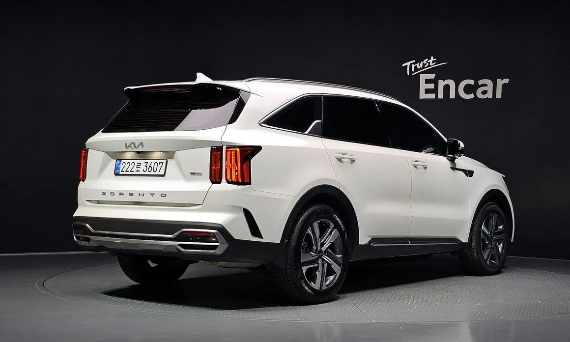 Kia Sorento — фото 4