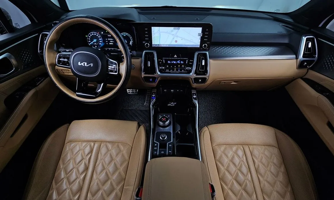 Kia Sorento — фото 6