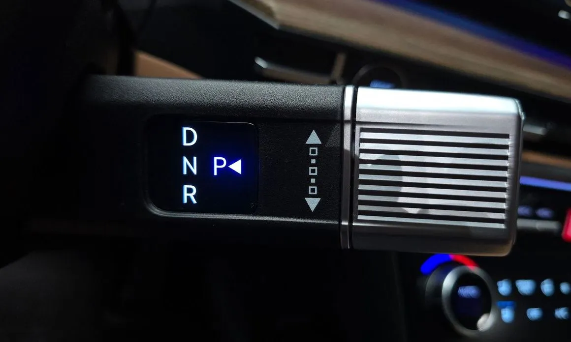 Hyundai Santafe — фото 2