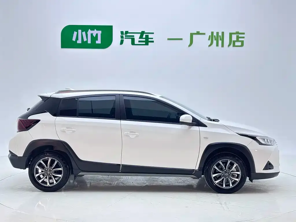 Toyota Yaris L — фото 6