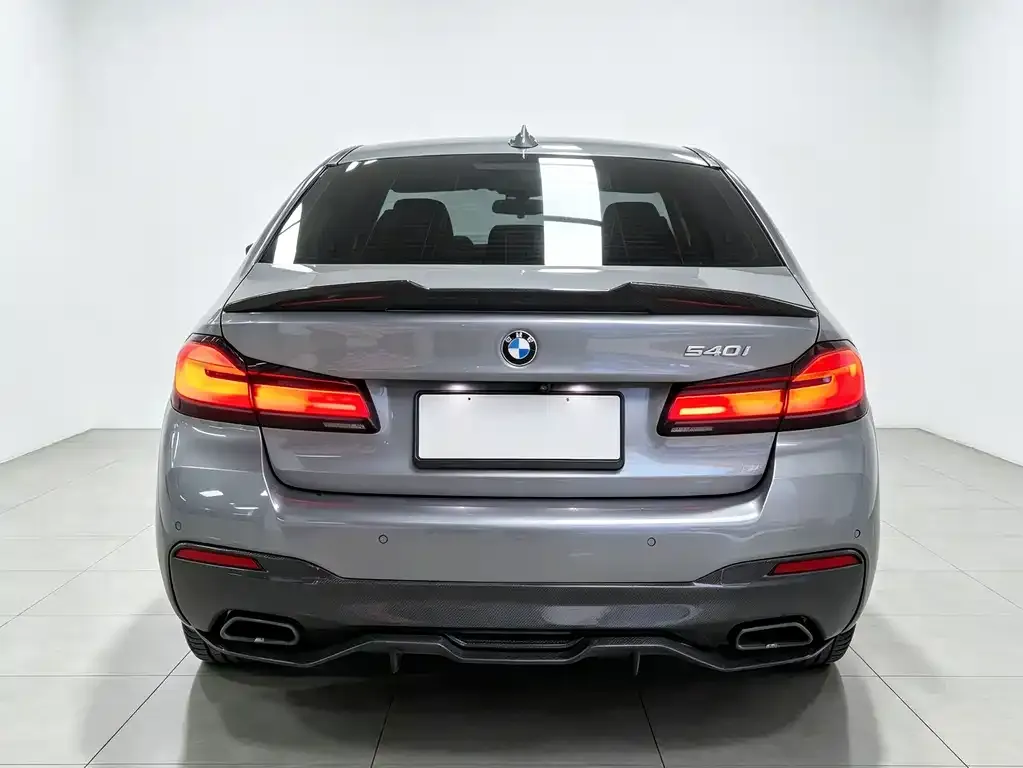 BMW 5 Series (Import) — фото 4