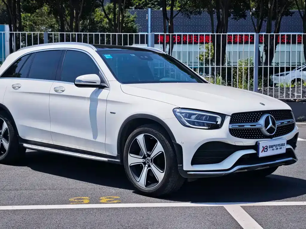 Mercedes-Benz GLC — фото 3