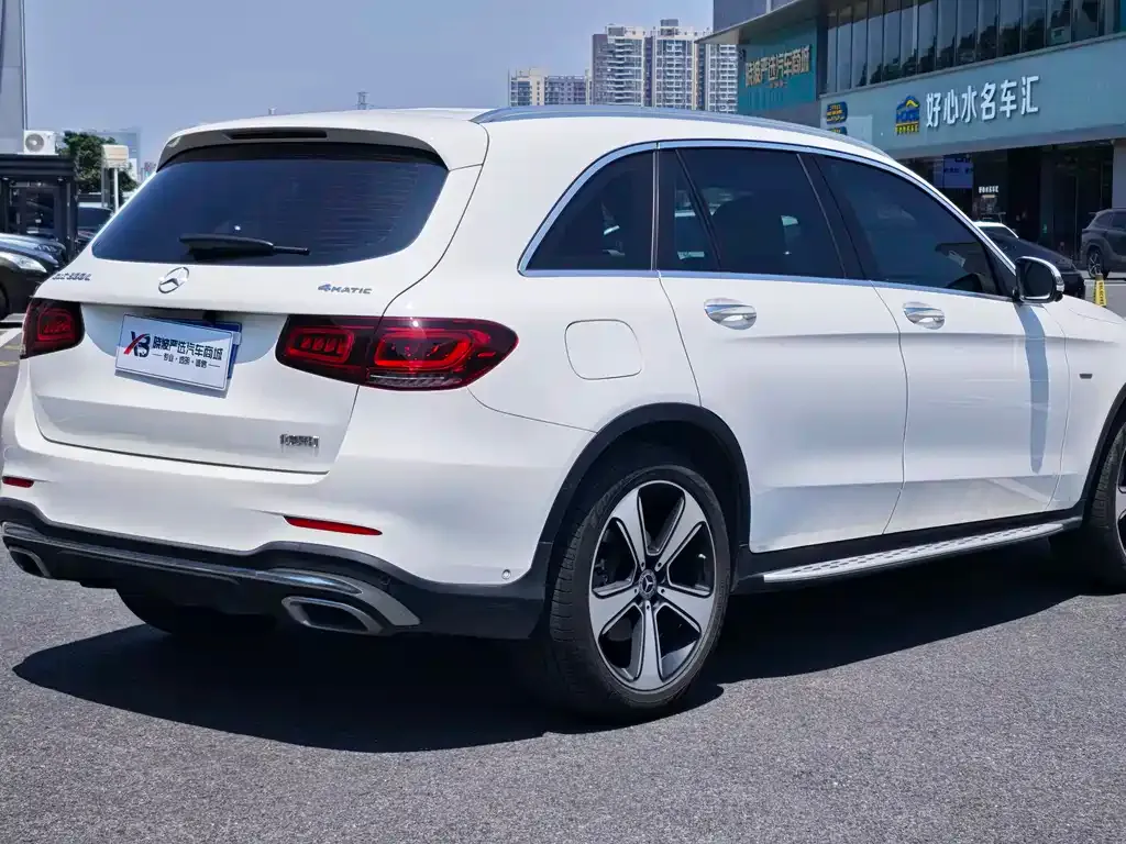 Mercedes-Benz GLC — фото 4