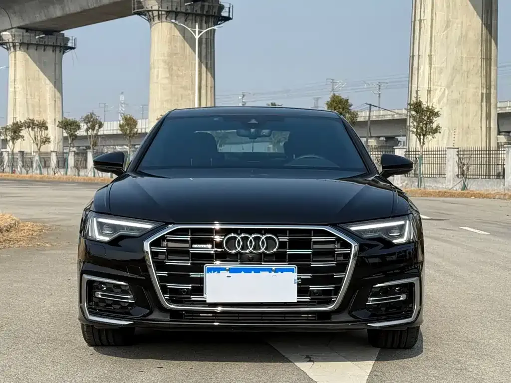 Audi A6L — фото 5