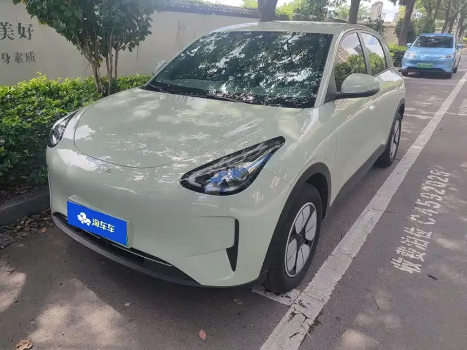 Geely Starburst — фото 1
