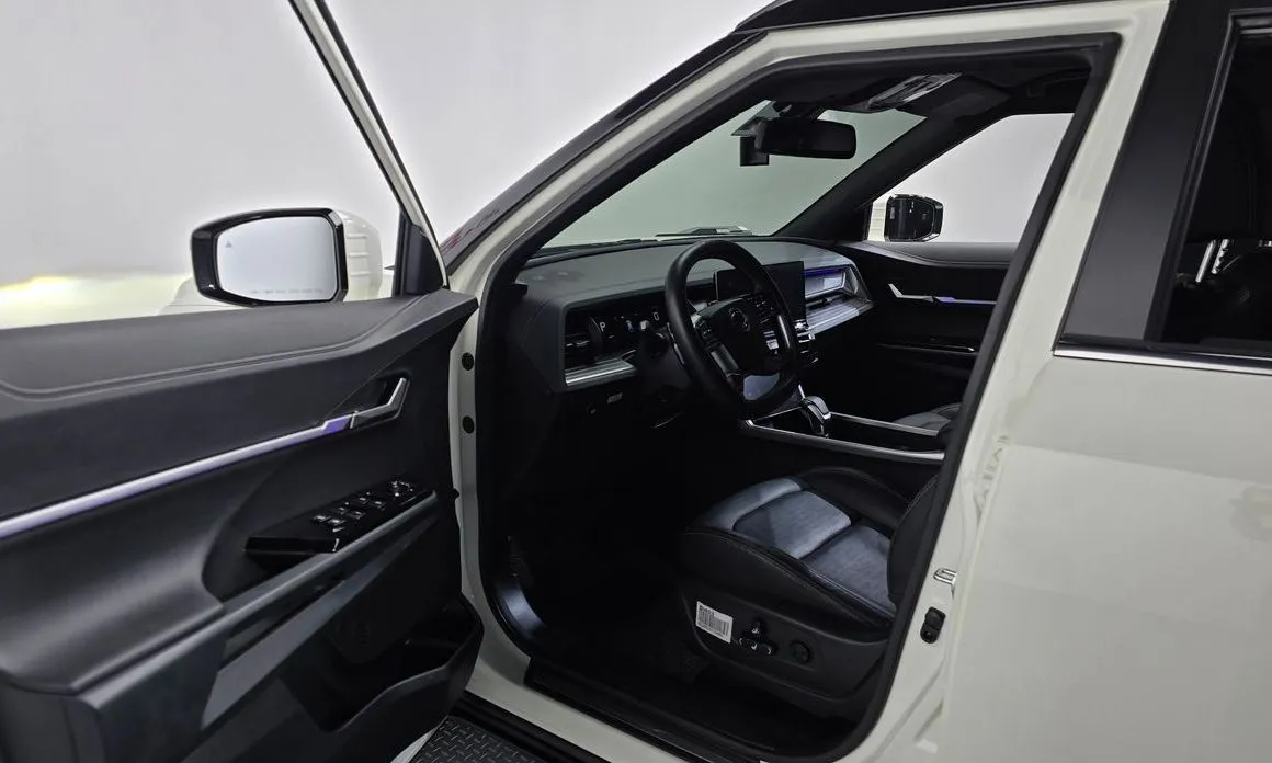 KG Mobility (Ssangyong) Torres — фото 8