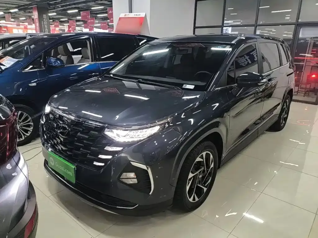 Hyundai Custo — фото 1