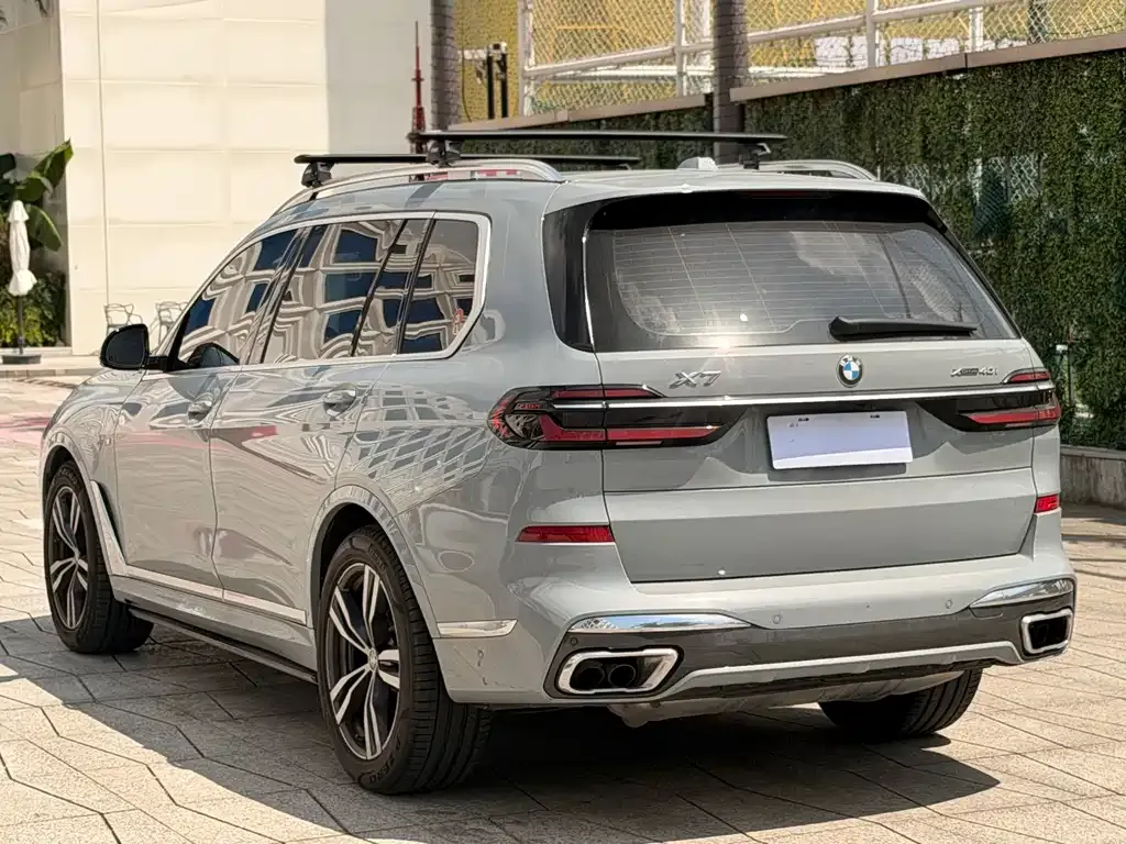BMW X7 — фото 4