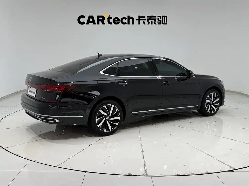 Volkswagen Passat — фото 4