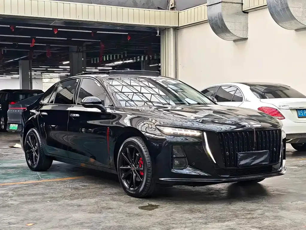 Hongqi H5 — фото 4
