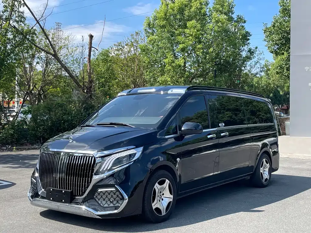 Mercedes-Benz Vito — фото 1