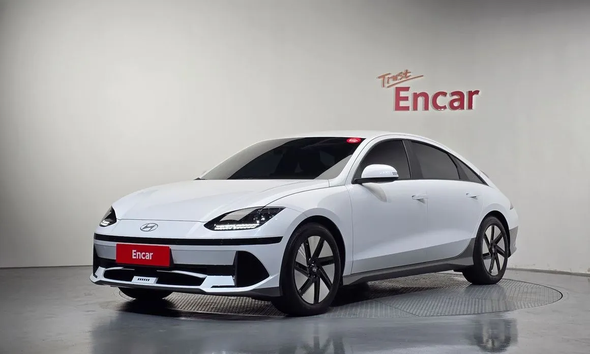 Hyundai Ioniq6 — фото 1