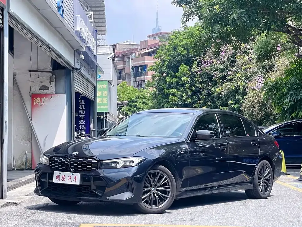 BMW 3 Series — фото 1