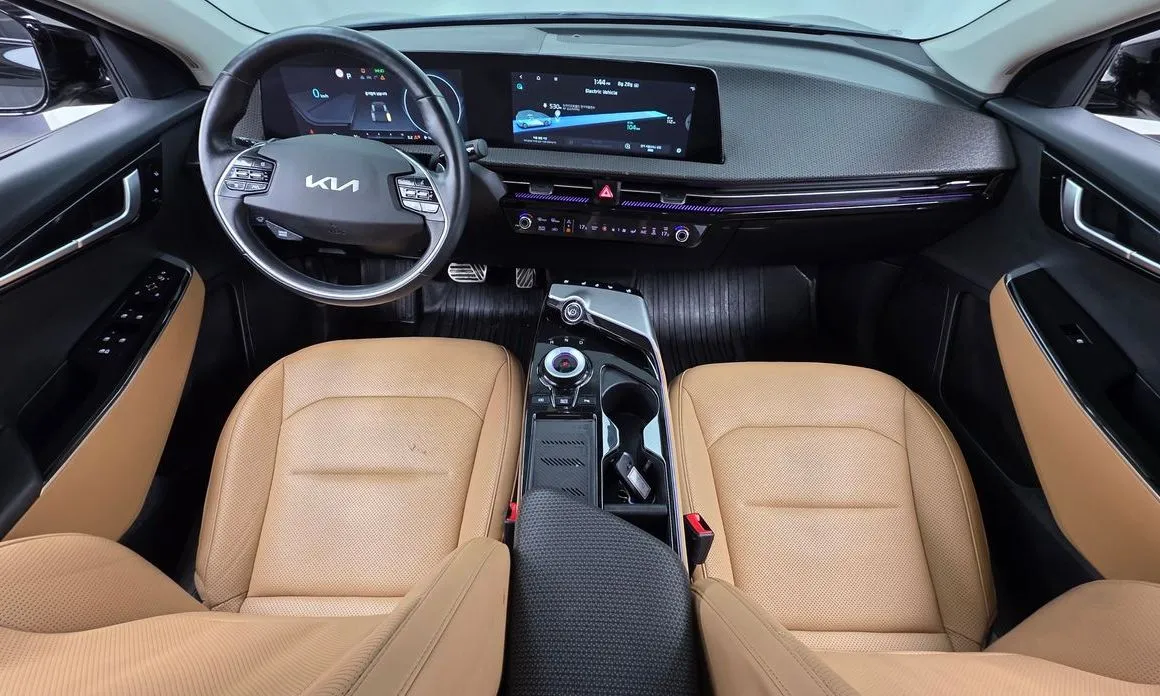 Kia EV6 — фото 8