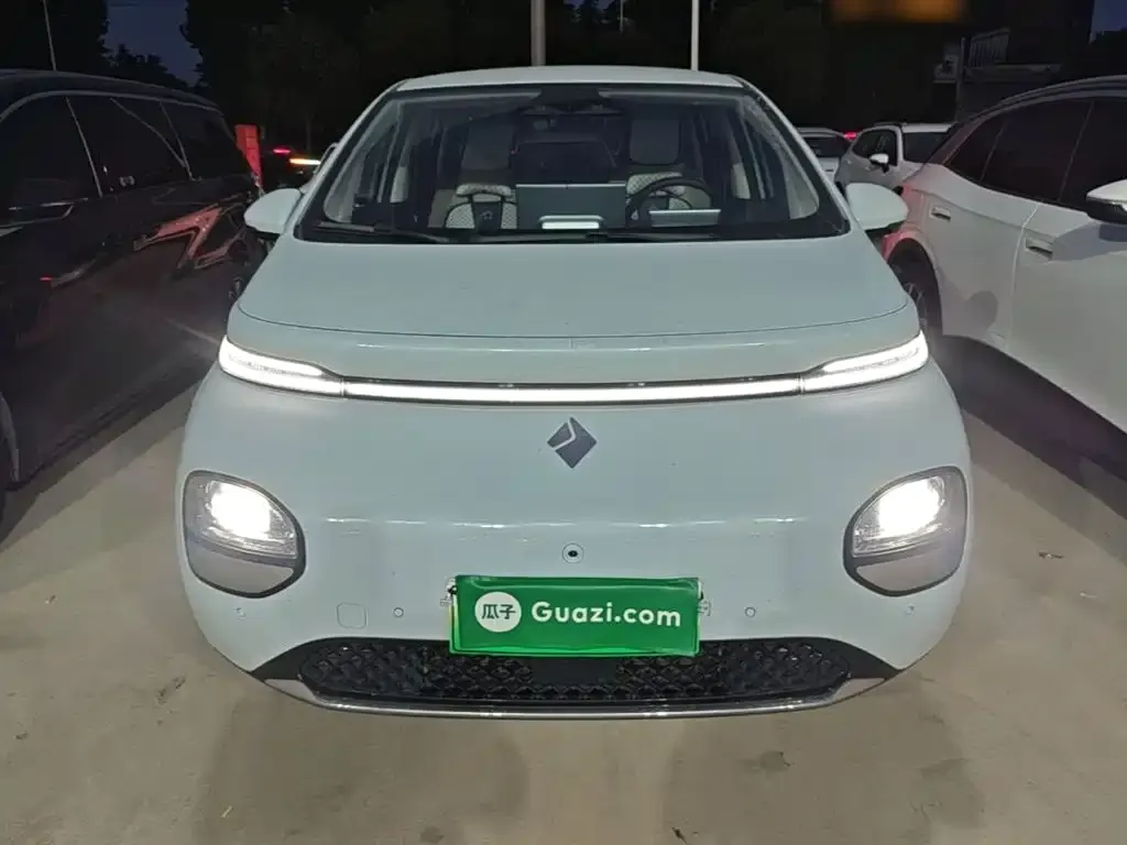 Baojun Yunduo — фото 3
