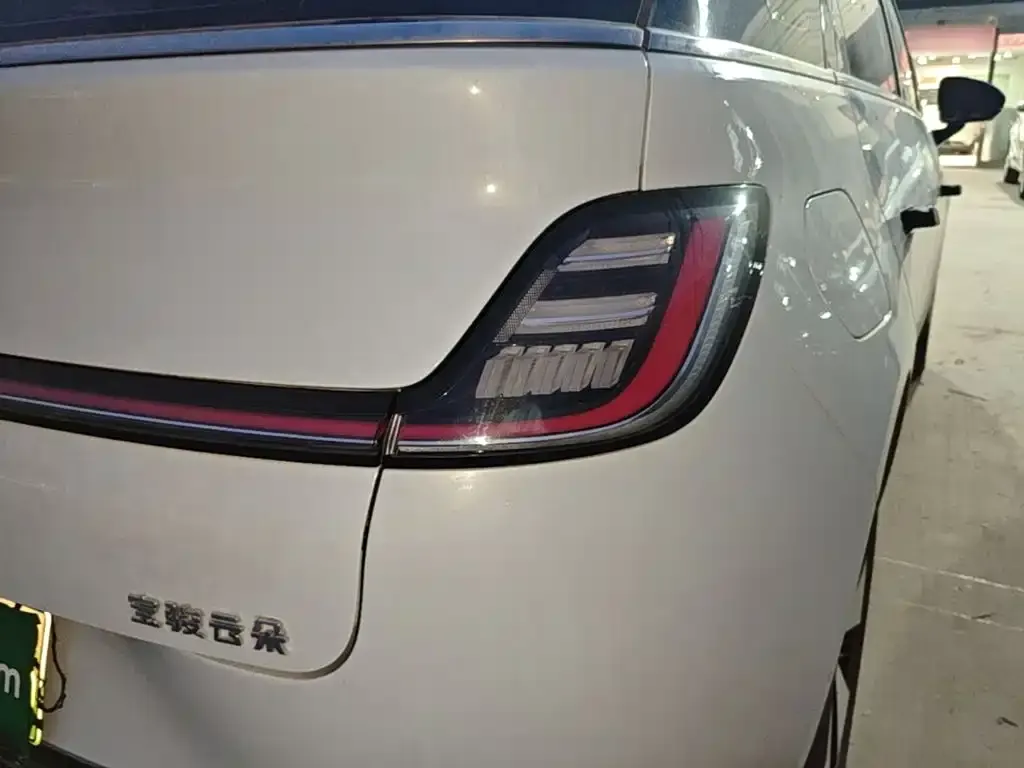 Baojun Yunduo — фото 2