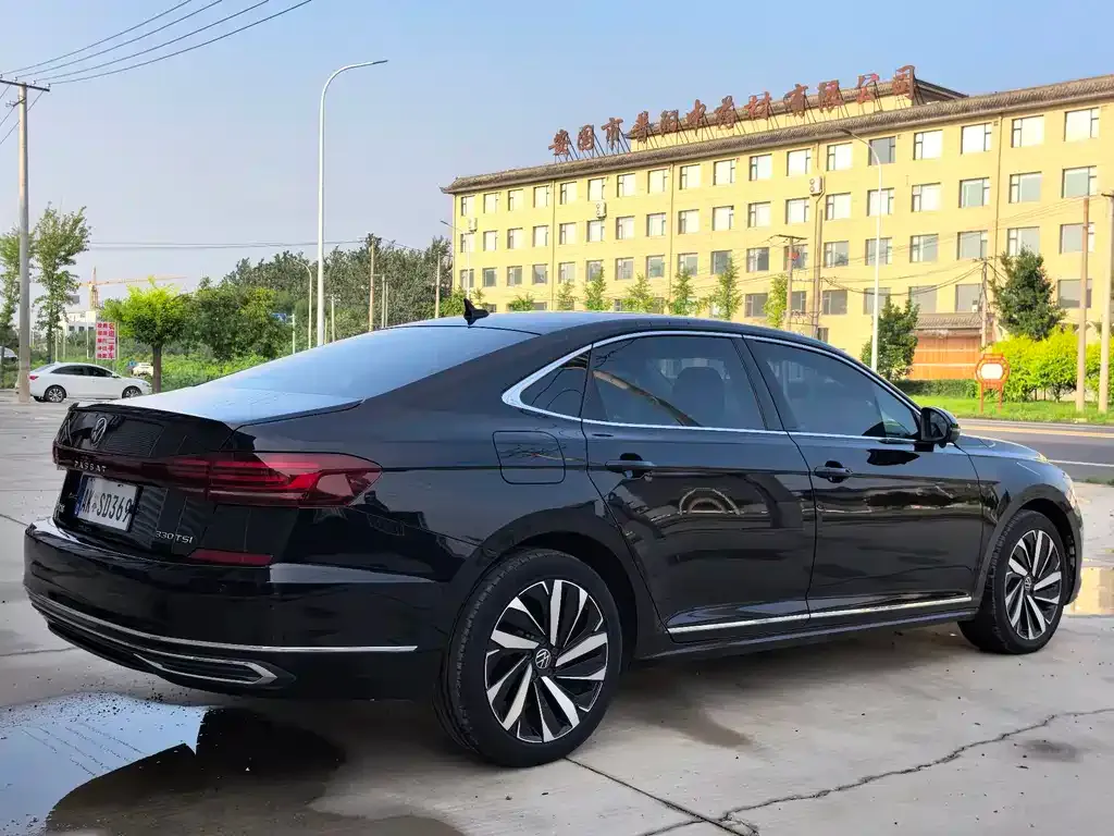 Volkswagen Passat — фото 2