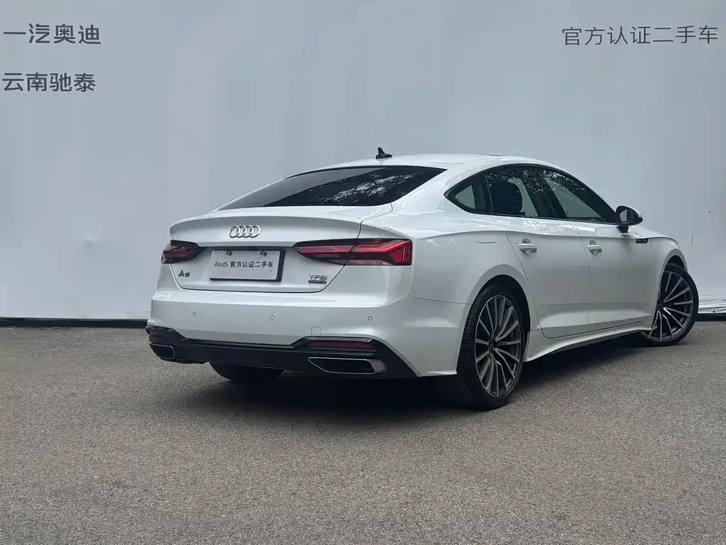 Audi A5 (Import) — фото 9