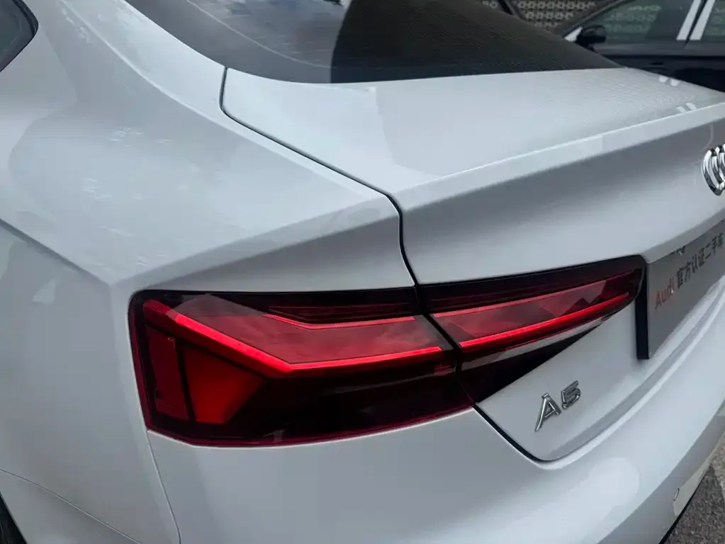 Audi A5 (Import) — фото 2