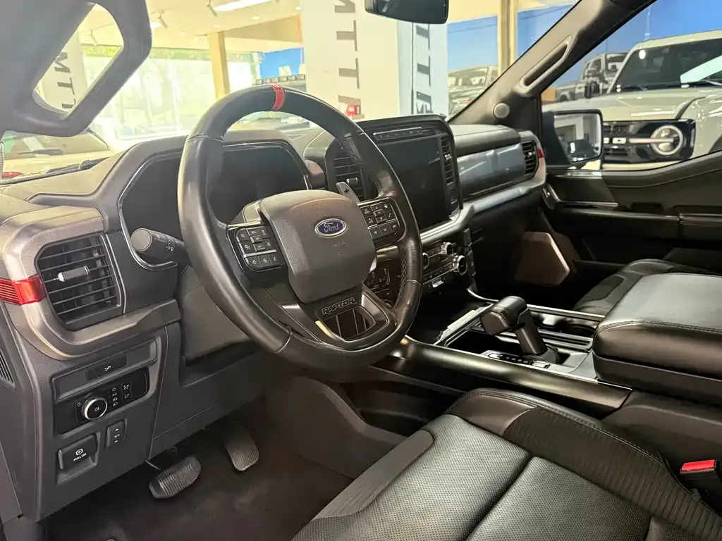 Ford F-150 Raptor — фото 4