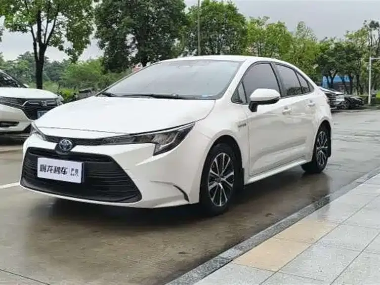 Toyota Levin — фото 1