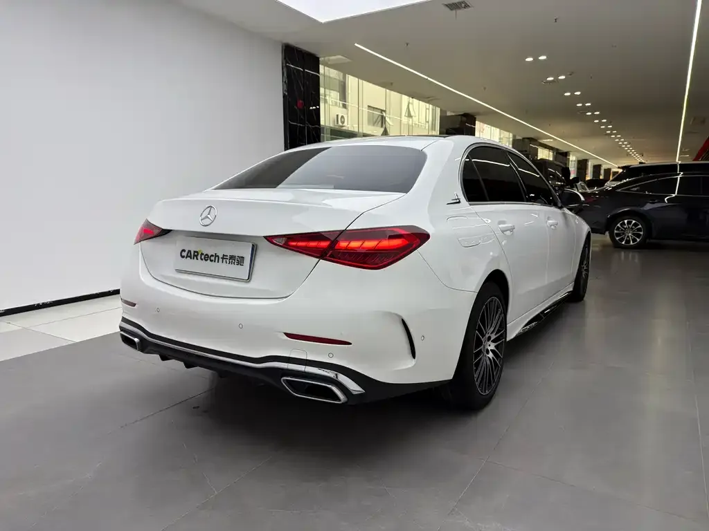 Mercedes-Benz C-Class — фото 10