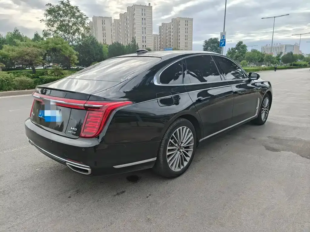 Hongqi H9 — фото 9