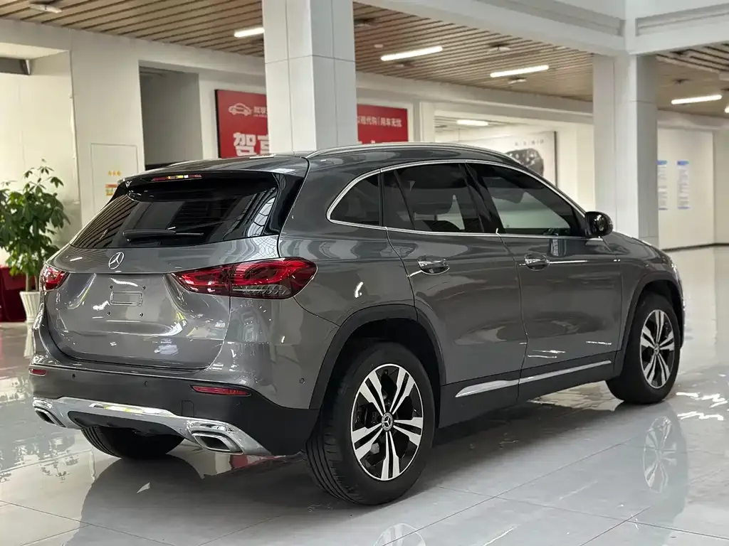 Mercedes-Benz GLA — фото 5