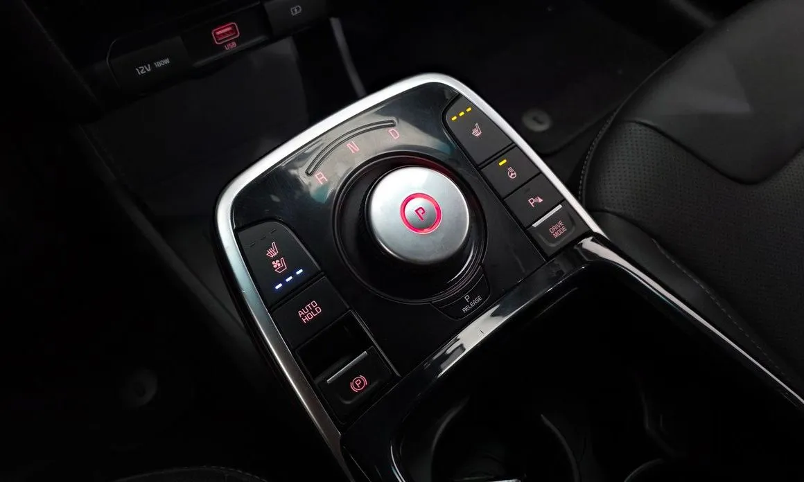 Kia Niro — фото 4