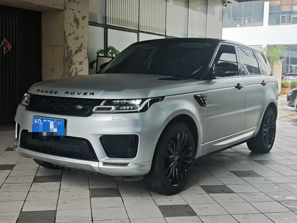 Land Rover Sport — фото 1