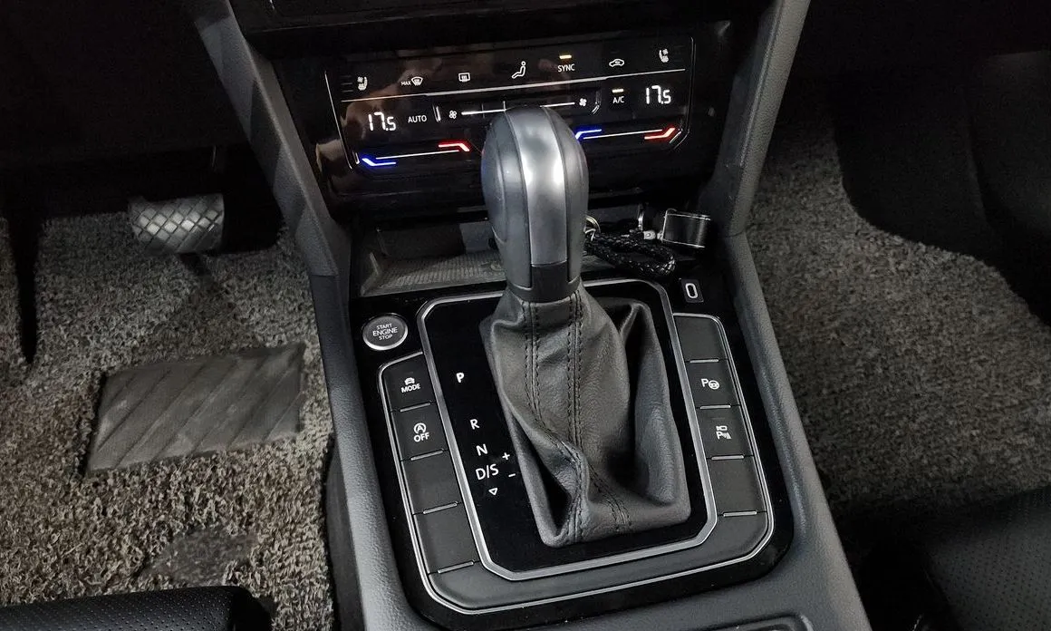 Volkswagen Passat — фото 4