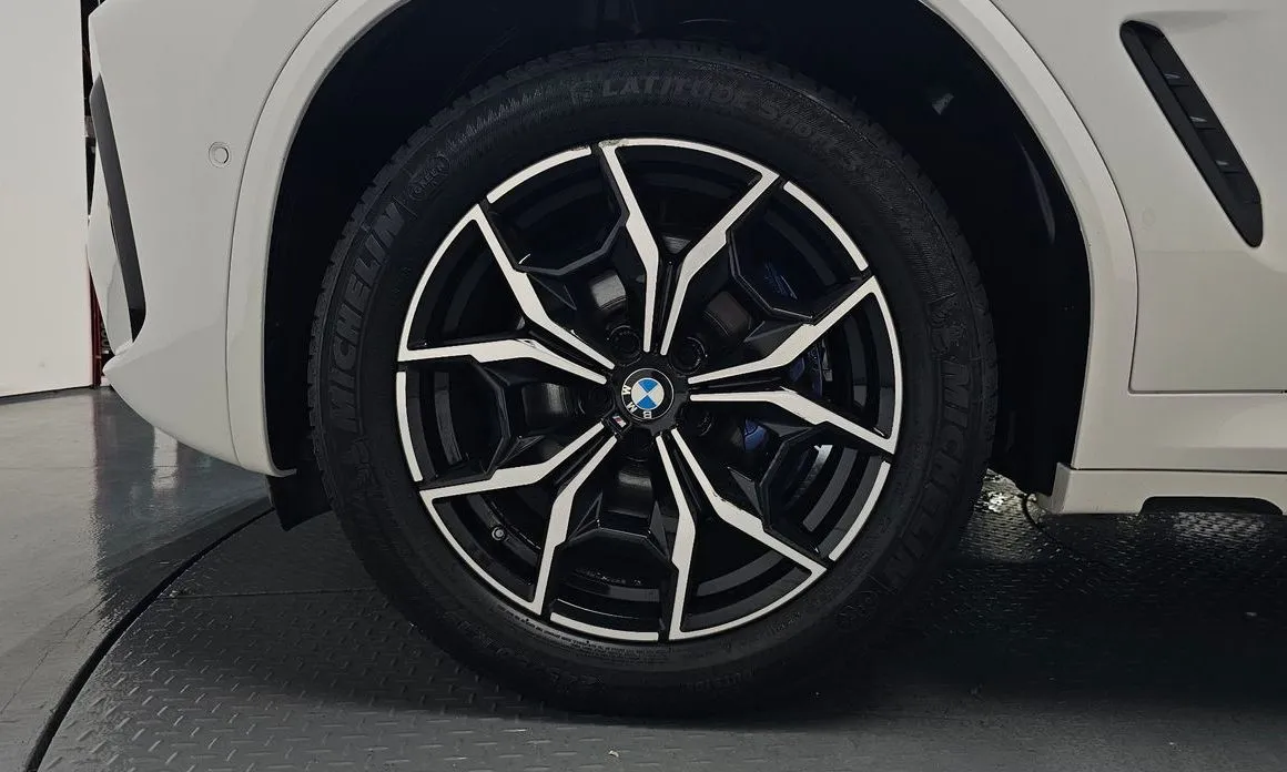 BMW X4 — фото 2