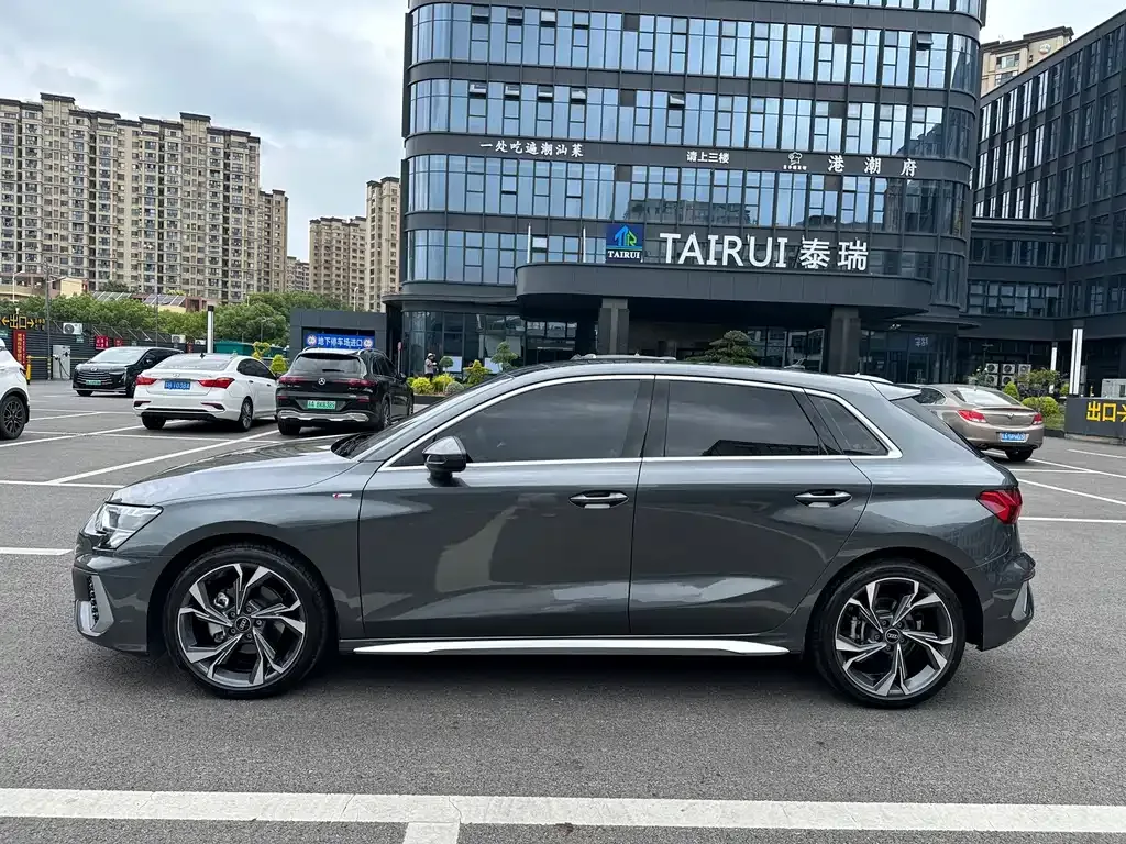 Audi A3 — фото 7