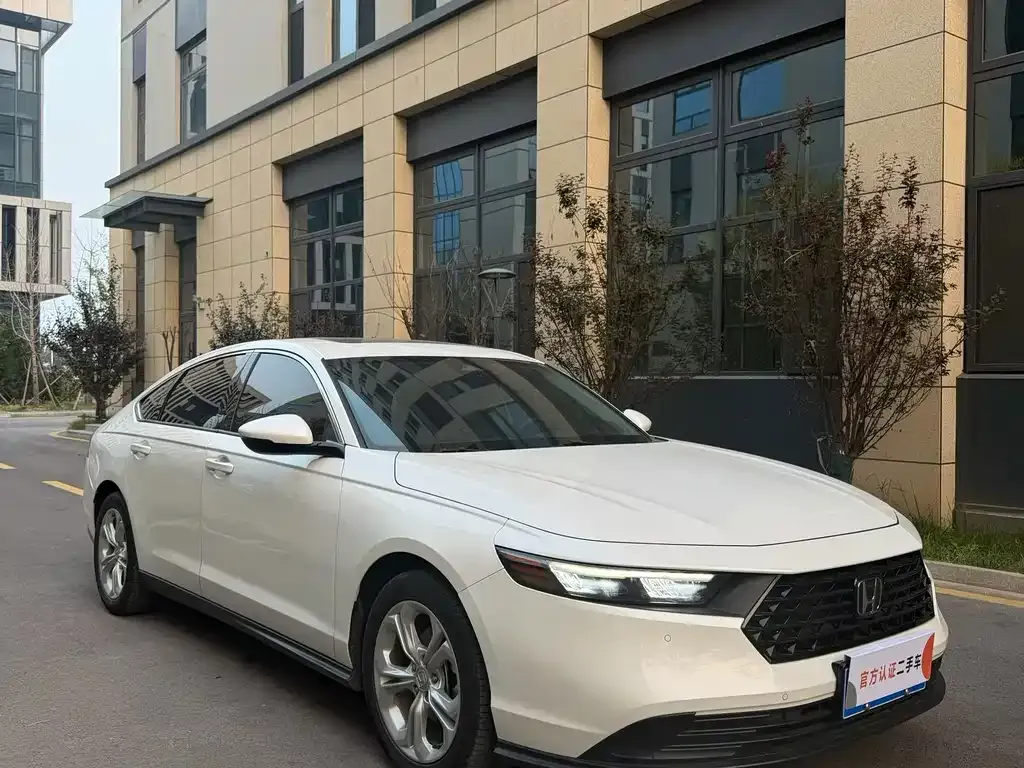 Honda Accord — фото 4