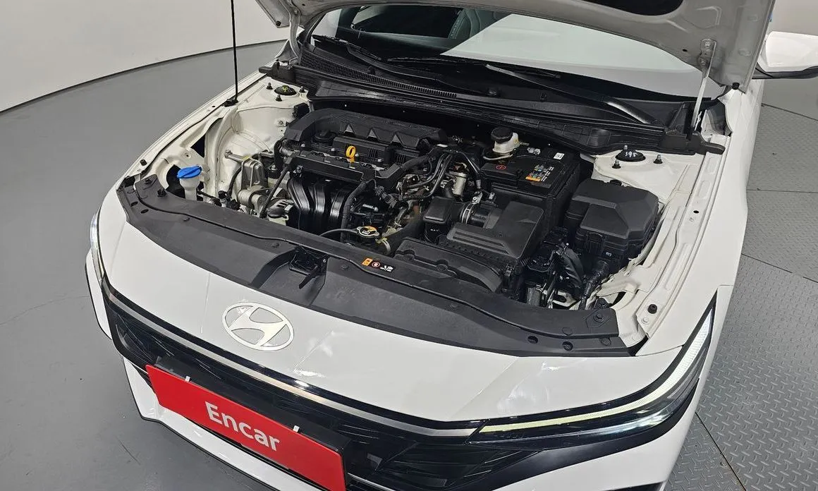 Hyundai AVANTE — фото 8