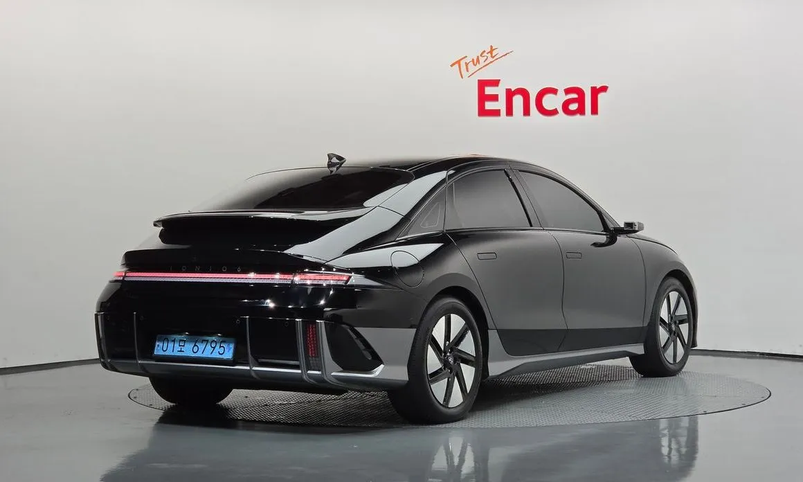 Hyundai Ioniq6 — фото 10