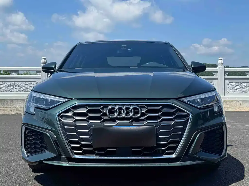 Audi A3 — фото 2