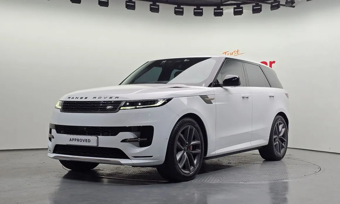 Land Rover Range Rover Sport — фото 1