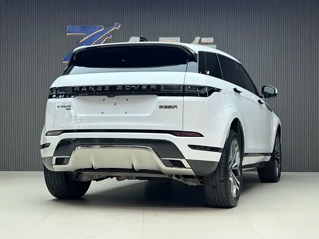 Land Rover Evoque PHEV — фото 5