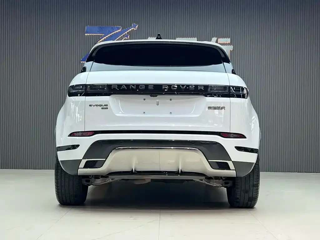 Land Rover Evoque PHEV — фото 8