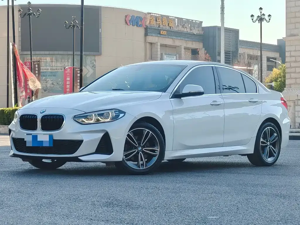BMW 1 Series — фото 1
