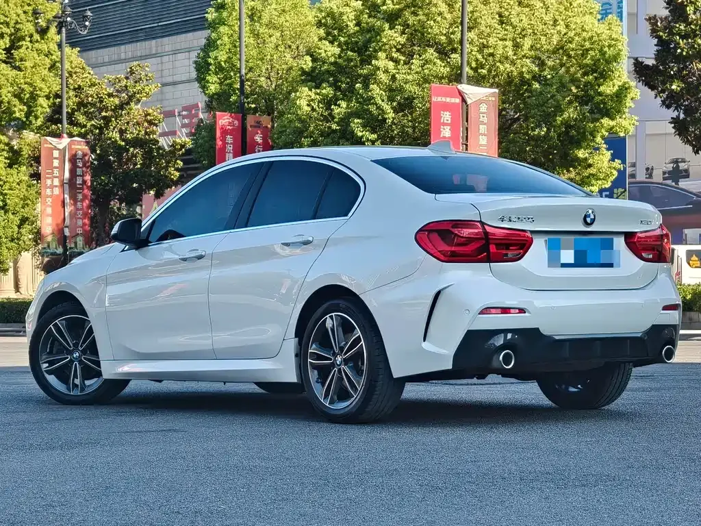 BMW 1 Series — фото 8